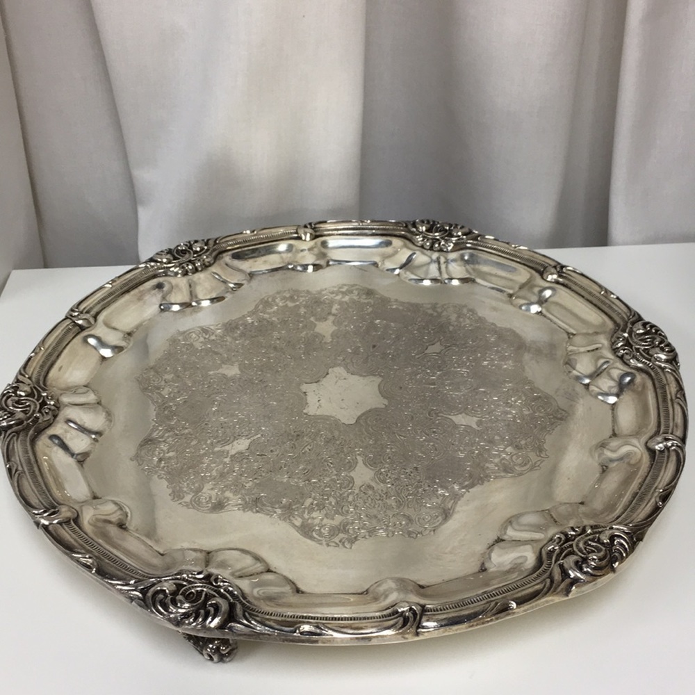 English Silver 729/15 Footed Round Tray